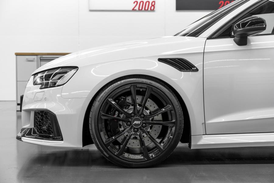 Детали экстерьера Audi RS3 Sportback by ABT (8V) 2017 года  (фото 13 из 23)